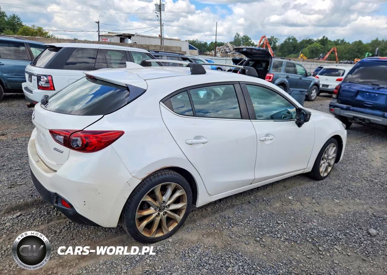 2015 Mazda 3 Touring VIN:JM1BM1L30F1268106 - 3