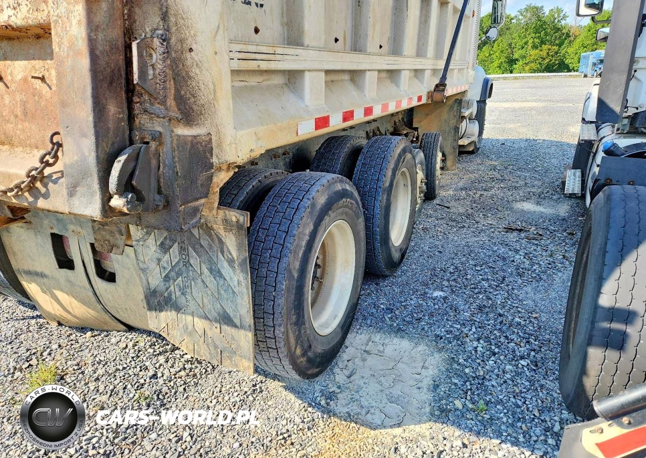 2005 Mack 700 Cv700 VIN:1M2AG11C35M026358 - 12