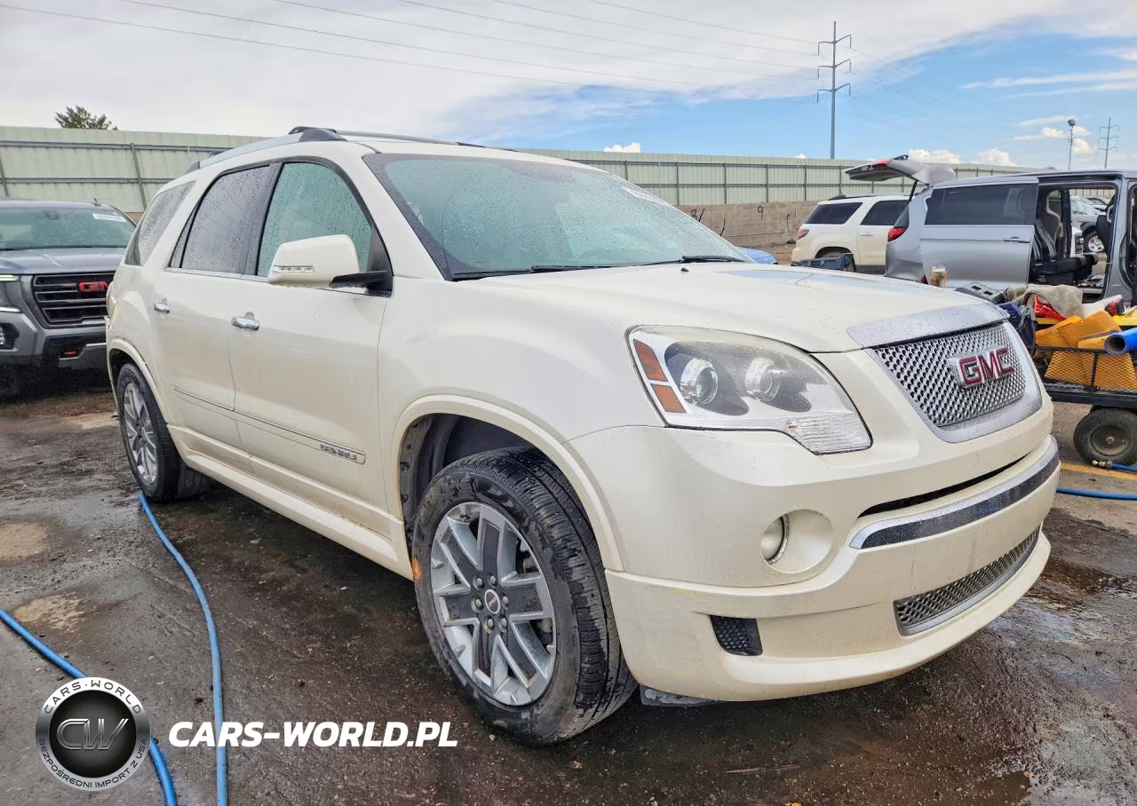 2012 GMC Acadia Denali VIN:1GKKRTED0CJ380813 - 4