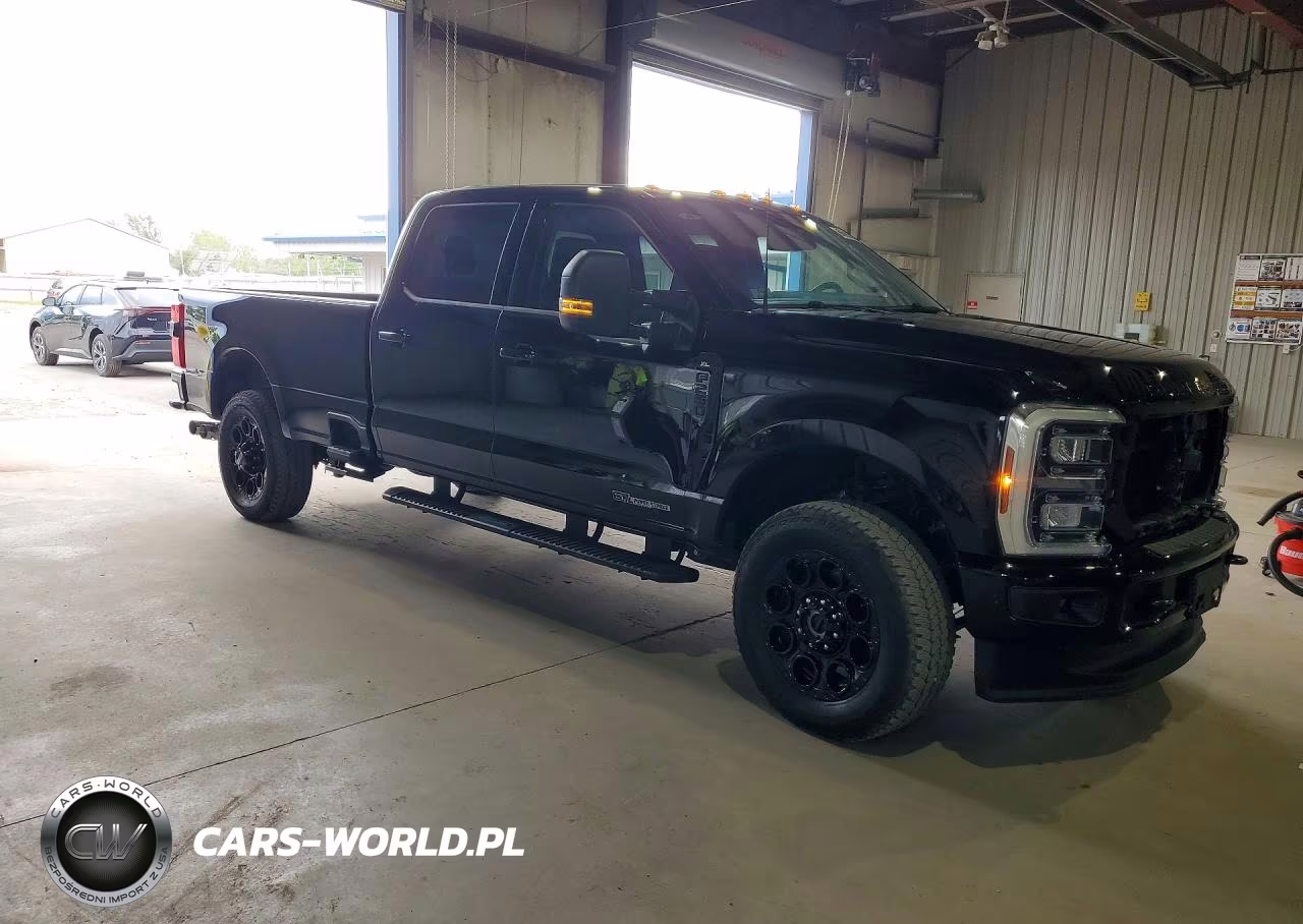 2024 Ford F250 Super Duty VIN:1FT8W2BT9REF78389 - 4