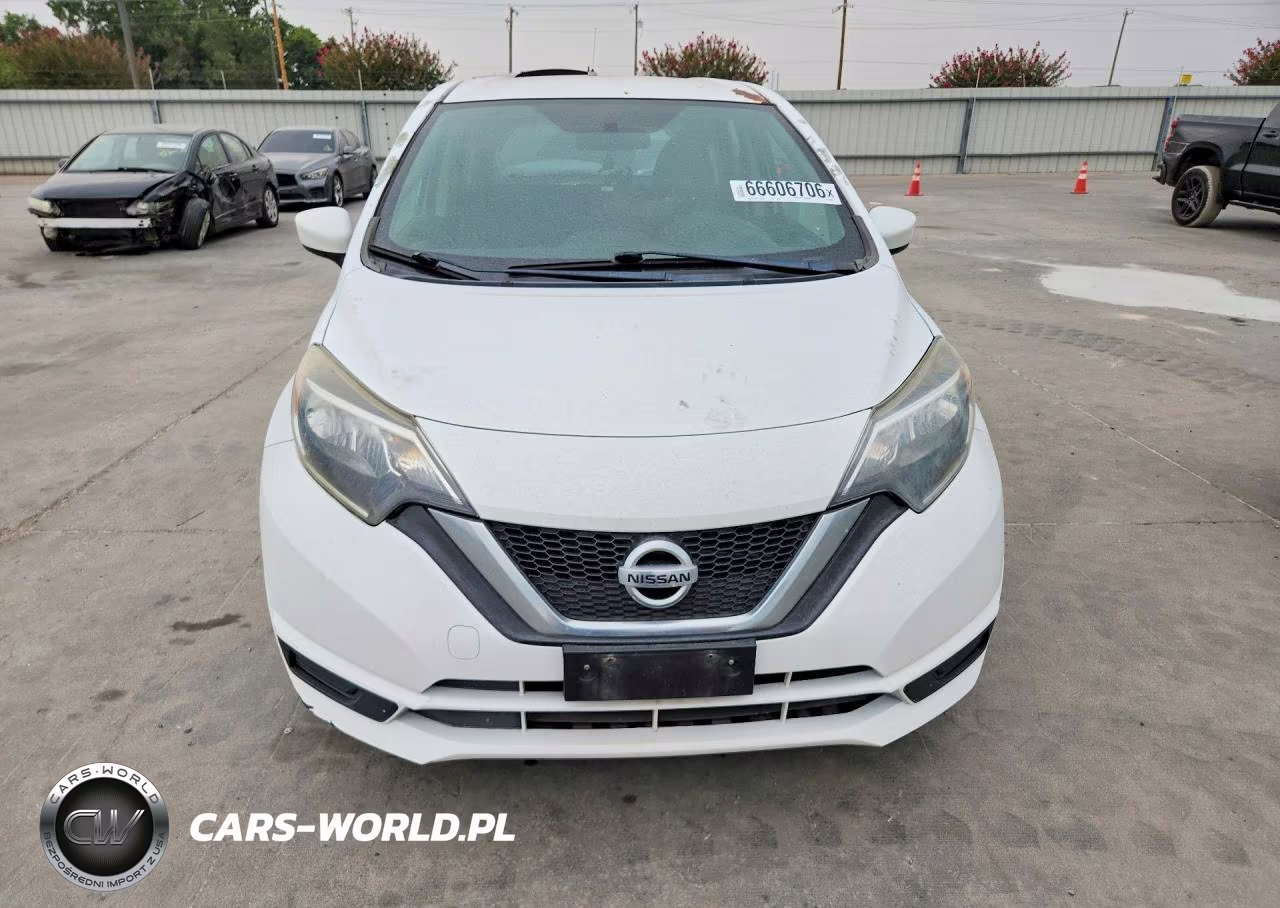 2018 Nissan Versa Note S VIN:3N1CE2CP9JL355632 - 5
