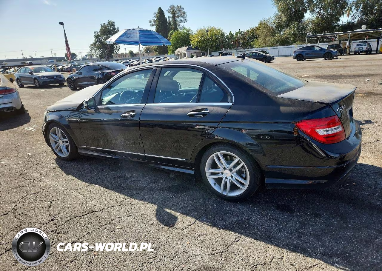 2014 Mercedes-Benz C 250 VIN:WDDGF4HB1ER311133 - 2