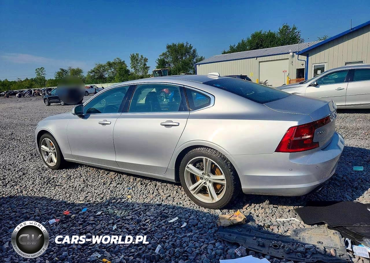 2018 Volvo S90 T5 Momentum VIN:LVY982MK2JP015155 - 2