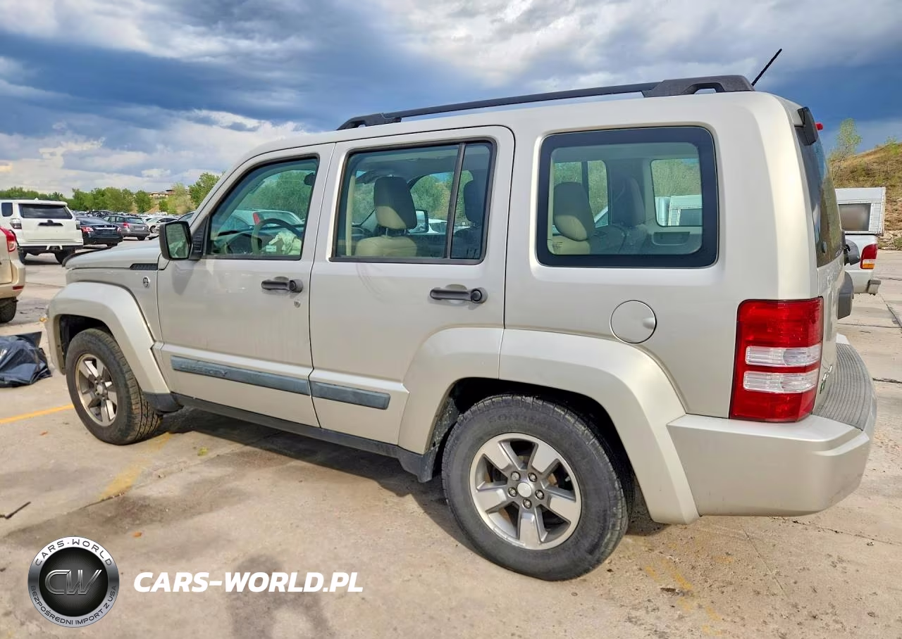 2008 Jeep Liberty Sport VIN:1J8GN28K38W218260 - 2