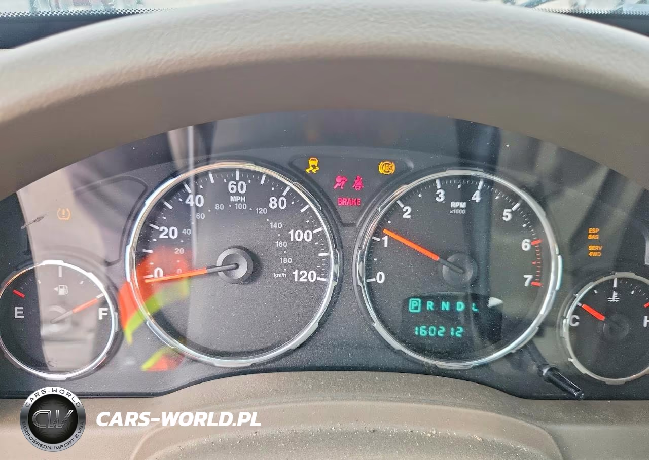 2008 Jeep Liberty Sport VIN:1J8GN28K38W218260 - 9