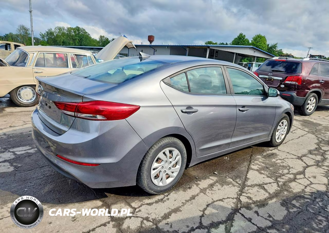 2018 Hyundai Elantra Se VIN:5NPD74LF1JH374626 - 3