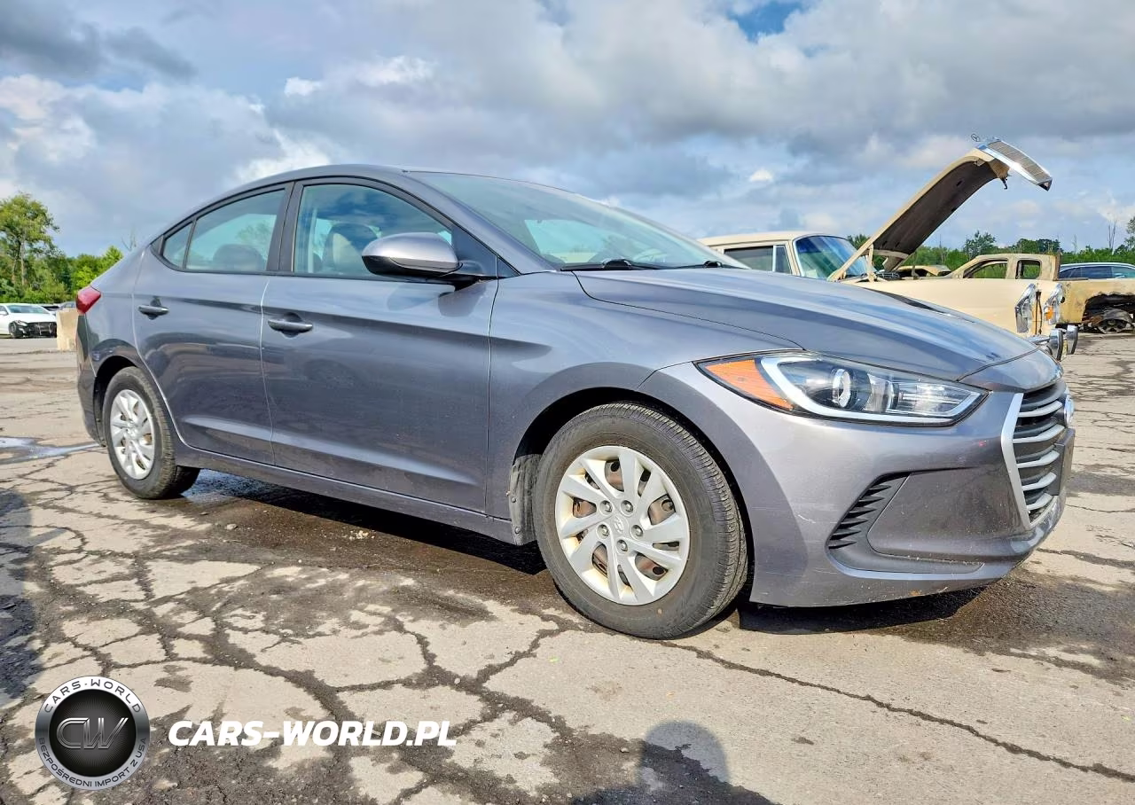 2018 Hyundai Elantra Se VIN:5NPD74LF1JH374626 - 4