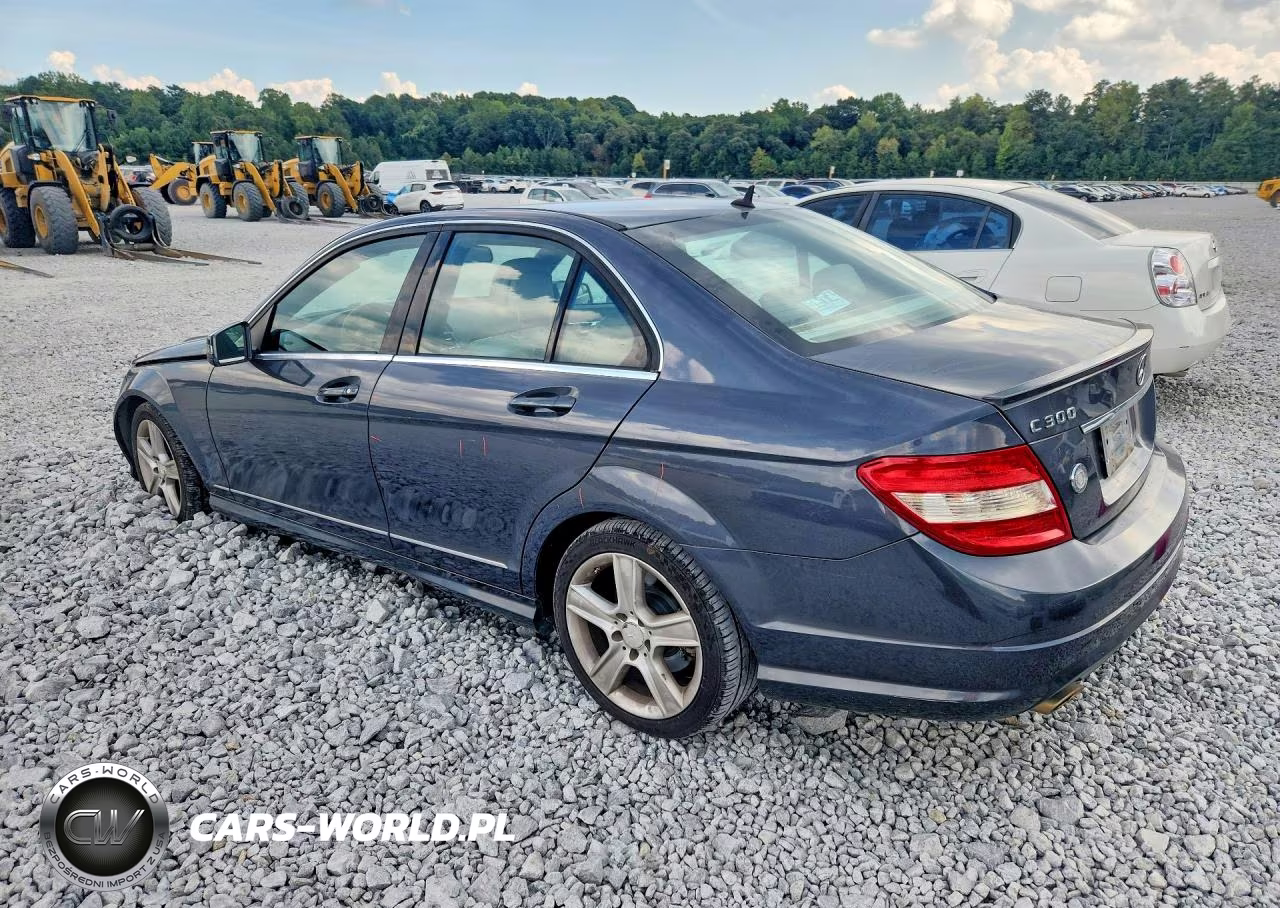 2011 Mercedes-Benz C 300 4Matic VIN:WDDGF8BB7BR141985 - 2