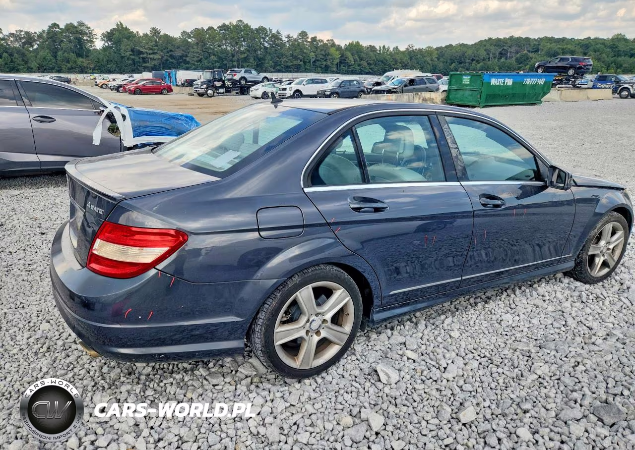 2011 Mercedes-Benz C 300 4Matic VIN:WDDGF8BB7BR141985 - 3