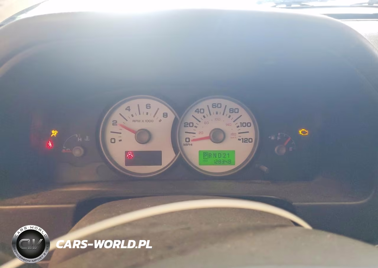 2005 Ford Escape Xlt VIN:1FMYU93165KA67418 - 9