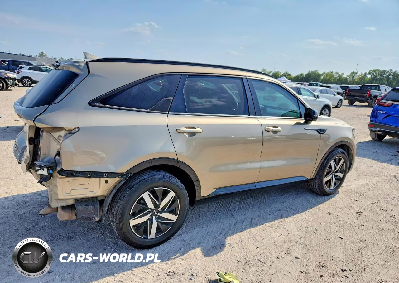 2021 Kia Sorento S VIN:5XYRL4LC4MG060312 - 3