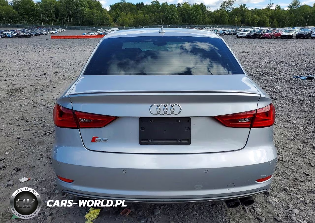2015 Audi S3 Prestige VIN:WAUFFGFF1F1060303 - 6