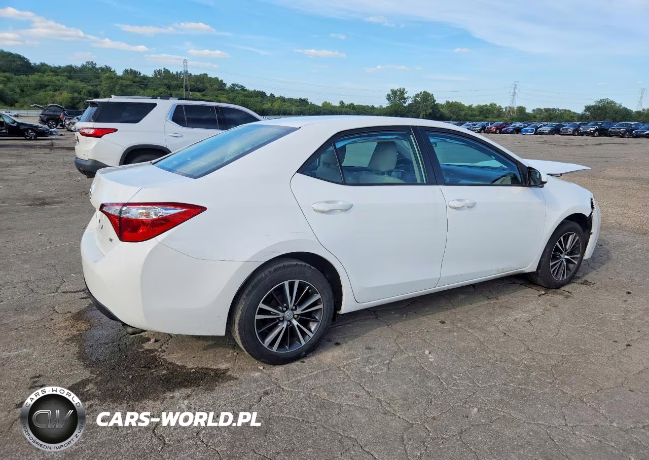 2016 Toyota Corolla Le Plus VIN:2T1BURHE6GC727760 - 3