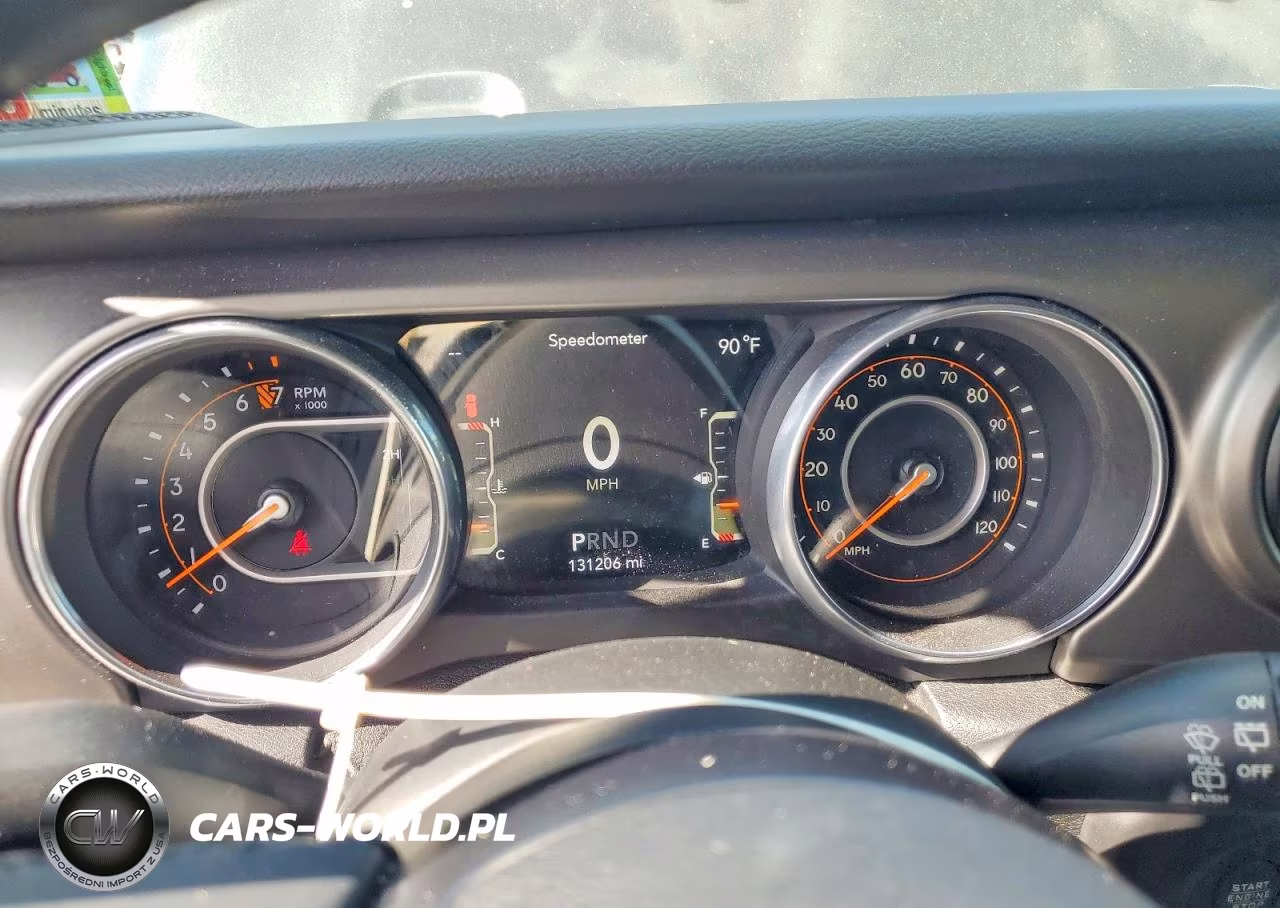 2018 Jeep Wrangler Unlimited Sport VIN:1C4HJXDG0JW112523 - 9