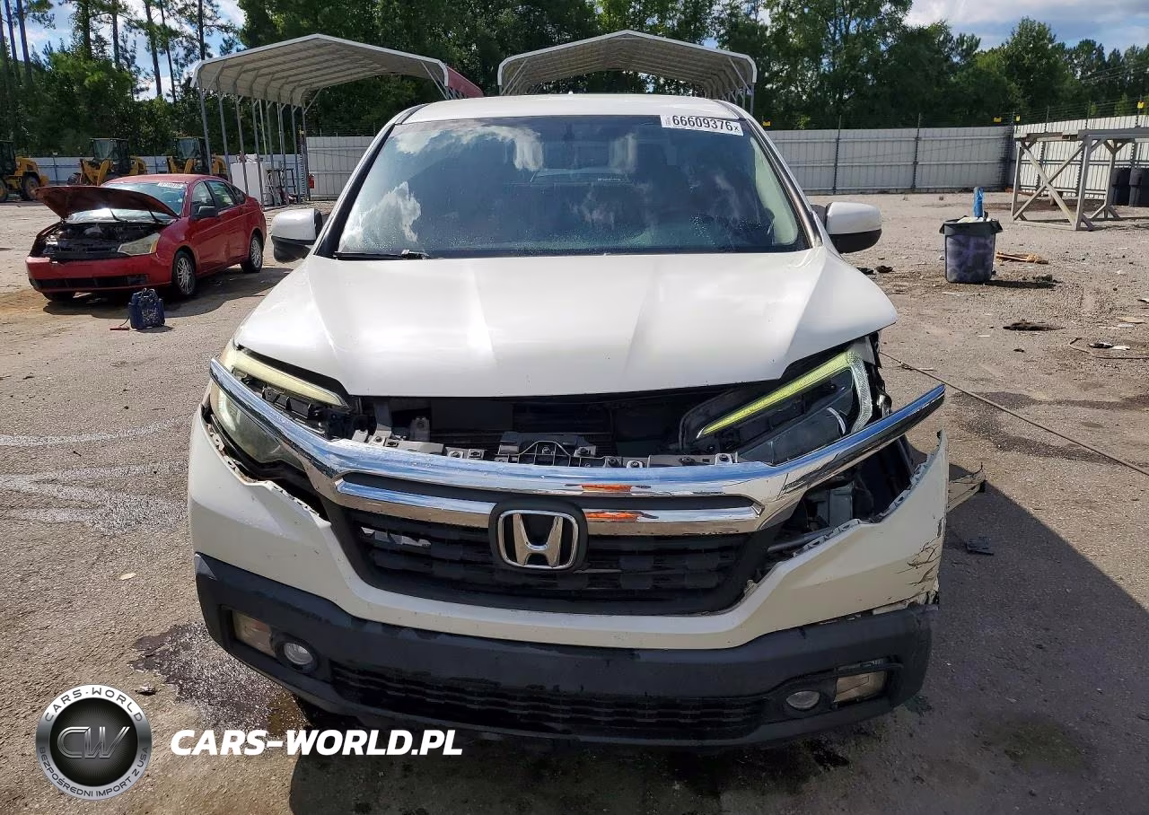 2018 Honda Ridgeline Rtl VIN:5FPYK2F67JB002634 - 5
