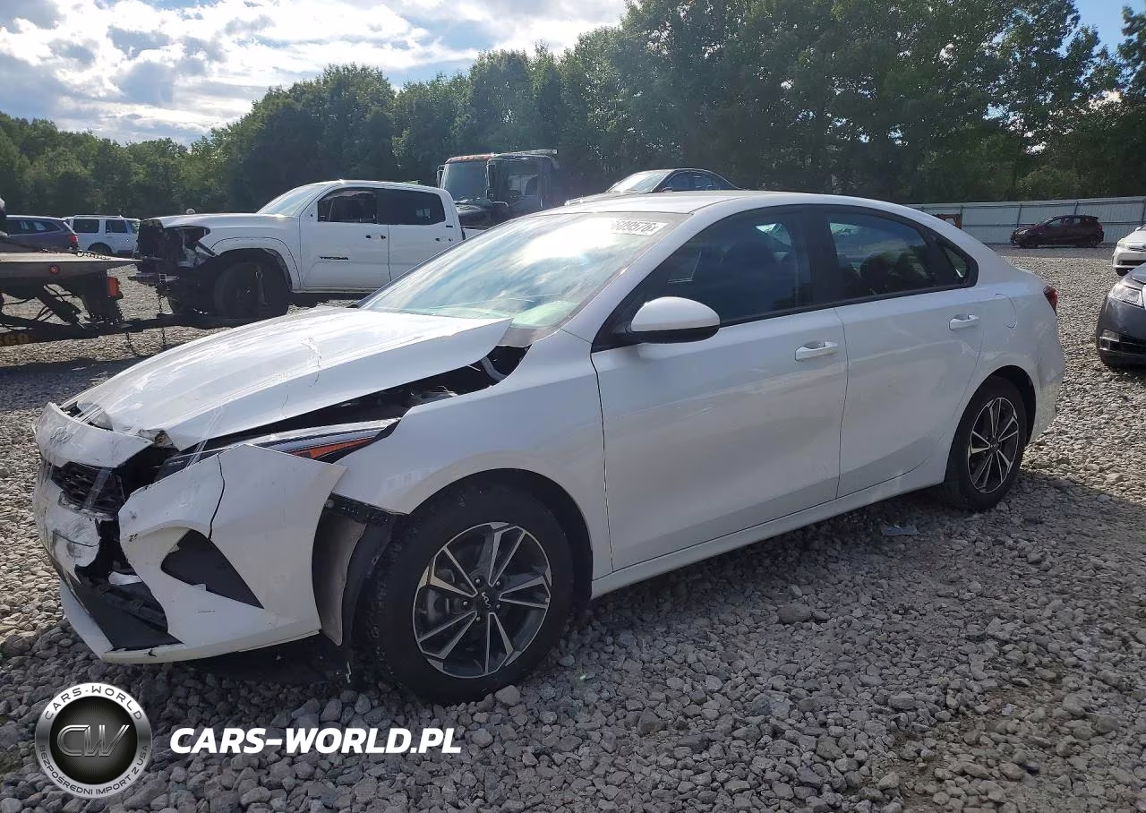 2023 Kia Forte Lxs VIN:3KPF24AD0PE650316 - 1