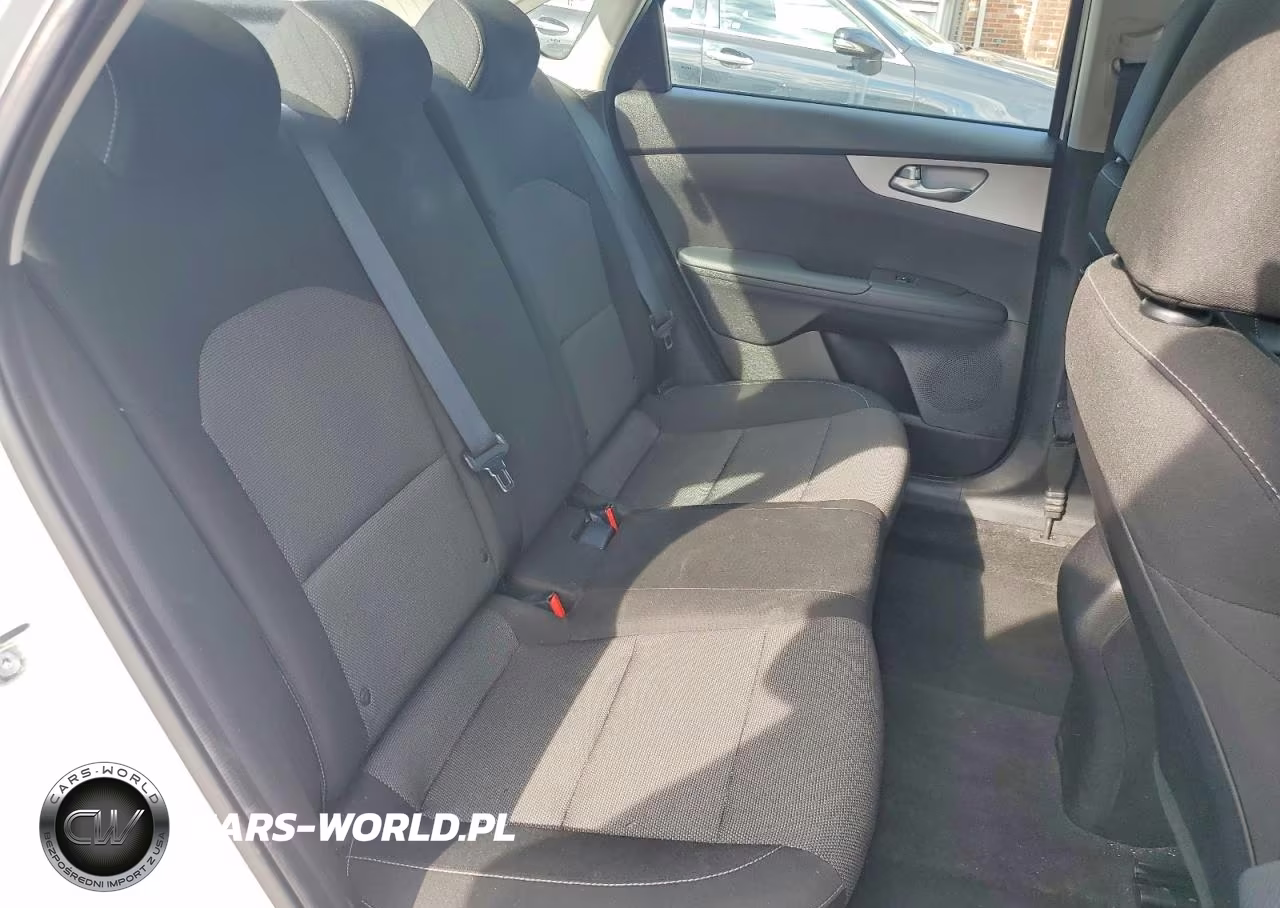2023 Kia Forte Lxs VIN:3KPF24AD0PE650316 - 10