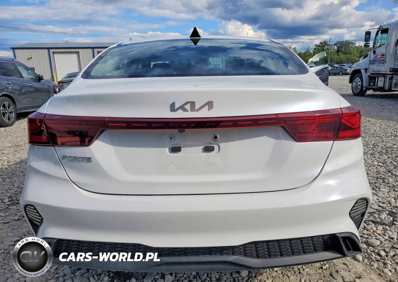 2023 Kia Forte Lxs VIN:3KPF24AD0PE650316 - 6