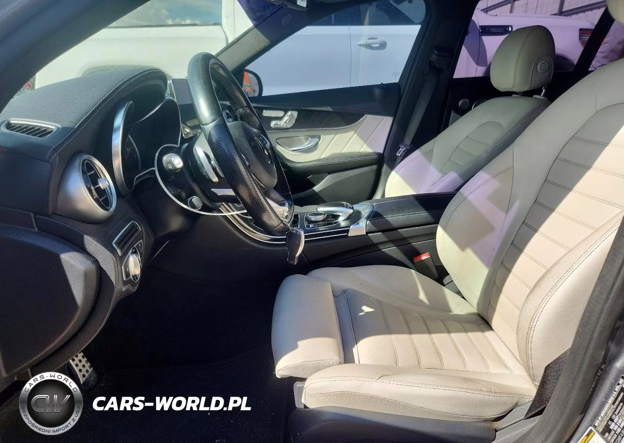 2017 Mercedes-Benz C 300 VIN:55SWF4JB4HU185049 - 7