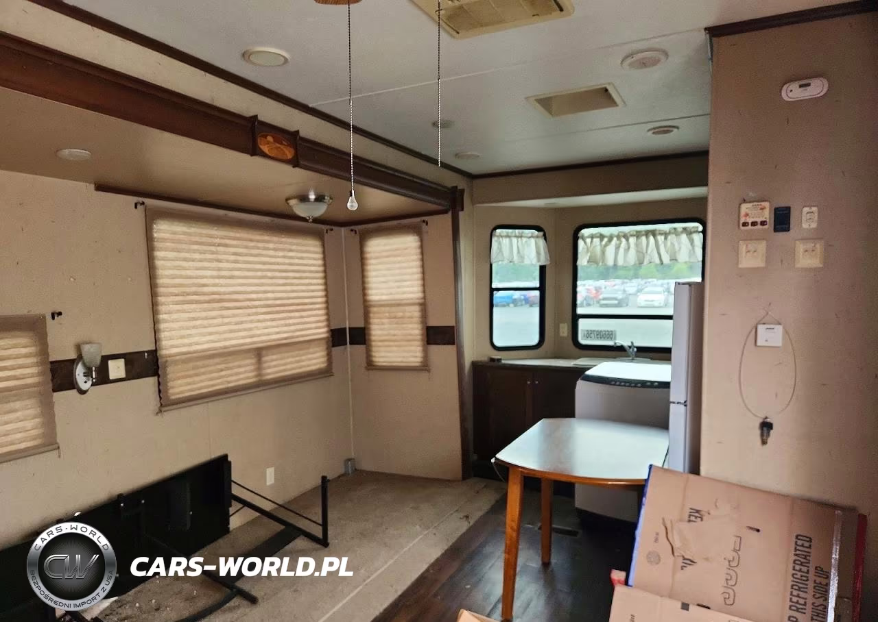 2011 Cross Roads Zinger Camper VIN:4V0TC3522BG002090 - 5