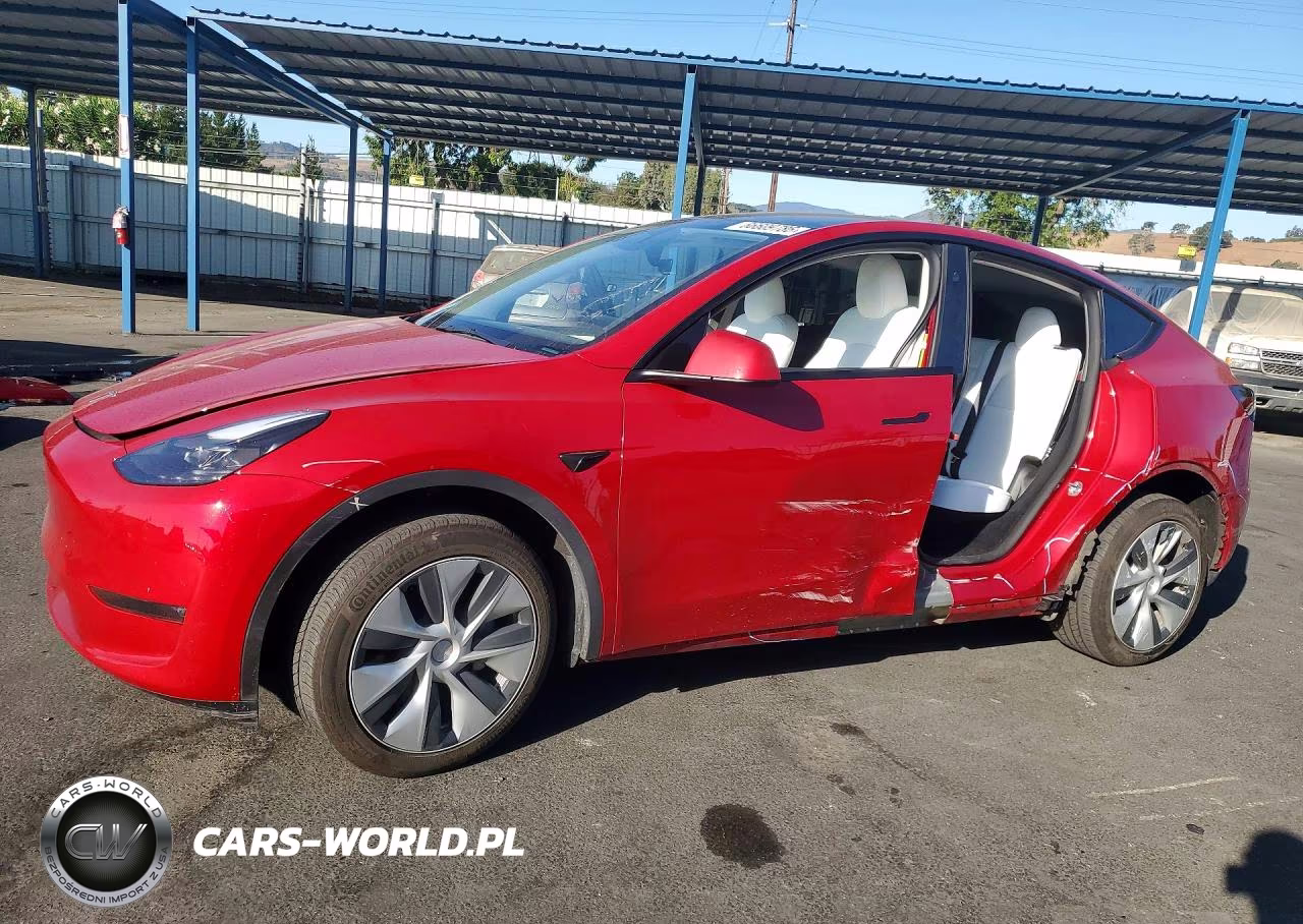 2023 Tesla Model Y – zdjęcie 1 z 14