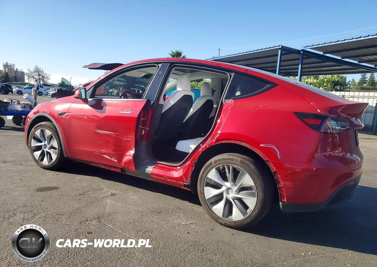 2023 Tesla Model Y VIN:7SAYGDEE9PF806587 - 2
