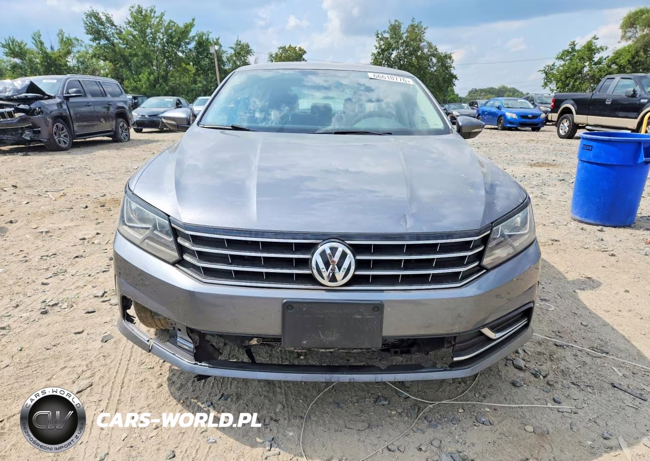 2016 Volkswagen Passat S VIN:1VWAT7A35GC009523 - 5
