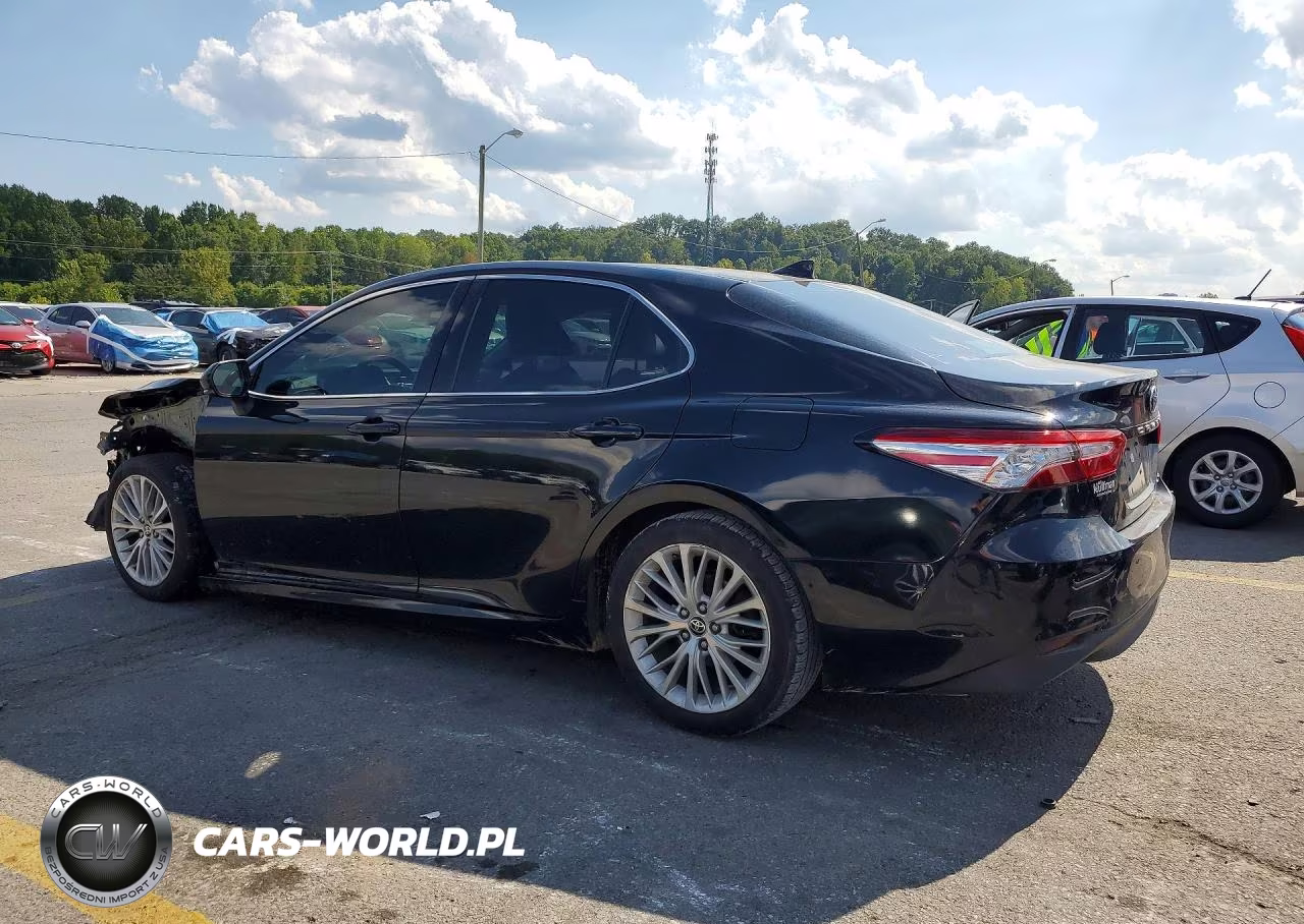 2020 Toyota Camry Xle VIN:4T1F11AK9LU950587 - 2