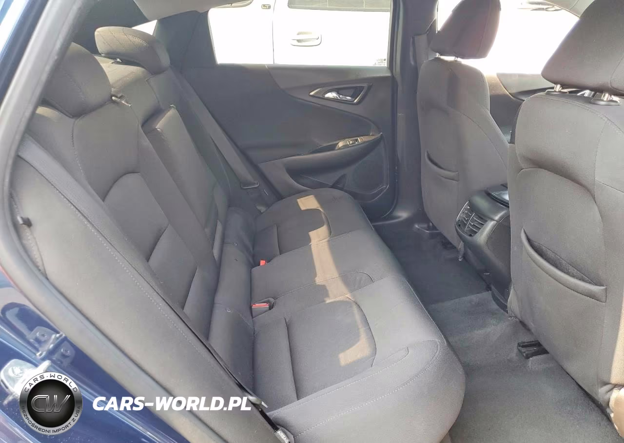 2019 Chevrolet Malibu Lt VIN:1G1ZD5ST9KF149709 - 10