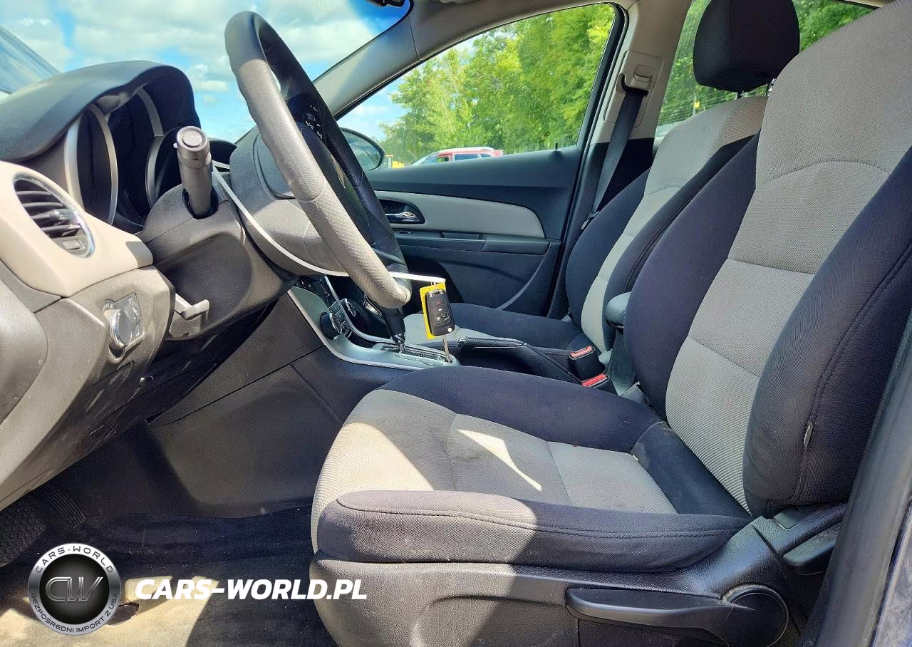 2014 Chevrolet Cruze Ls VIN:1G1PA5SH0E7470029 - 7
