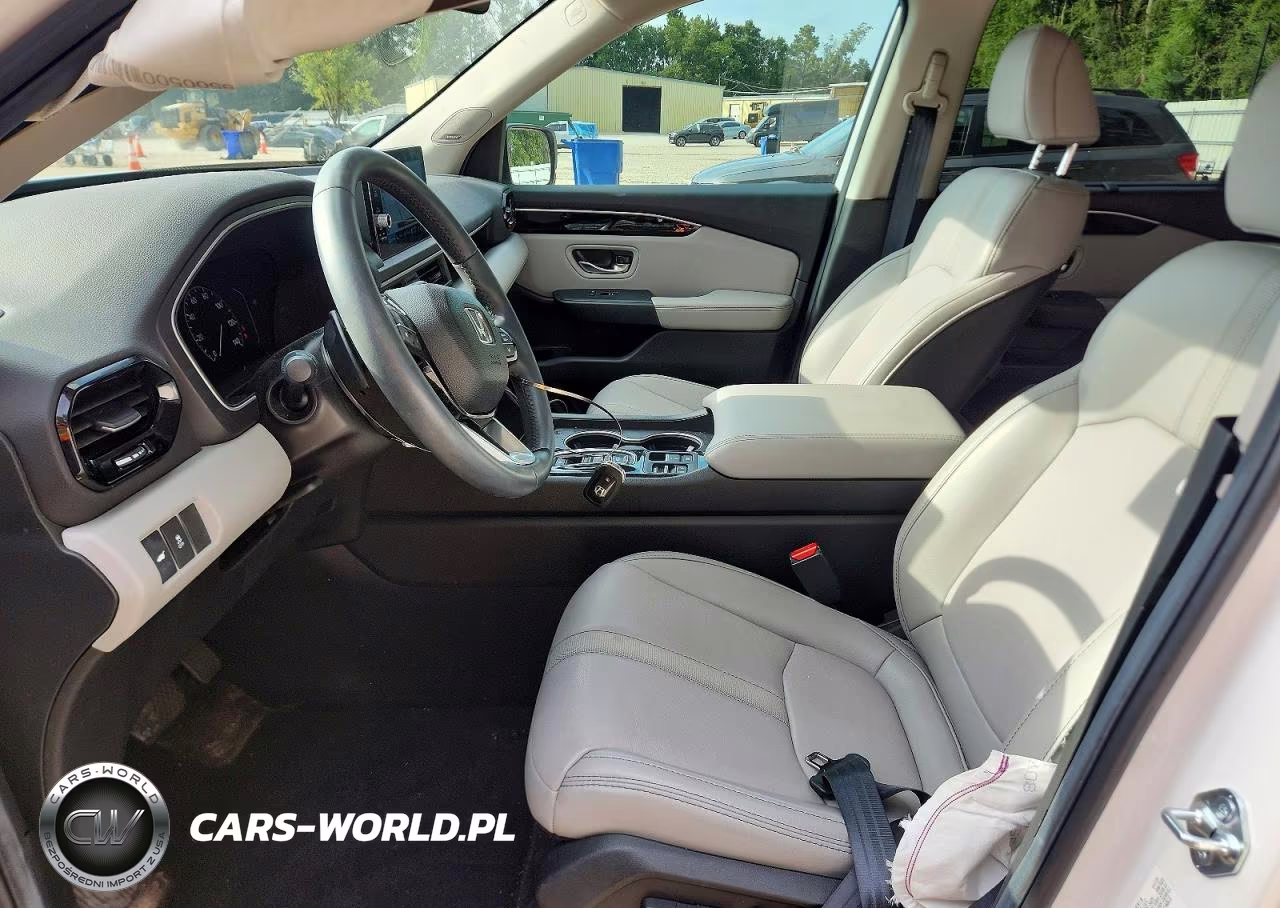 2025 Honda Pilot Touring VIN:5FNYG1H72SB099866 - 7
