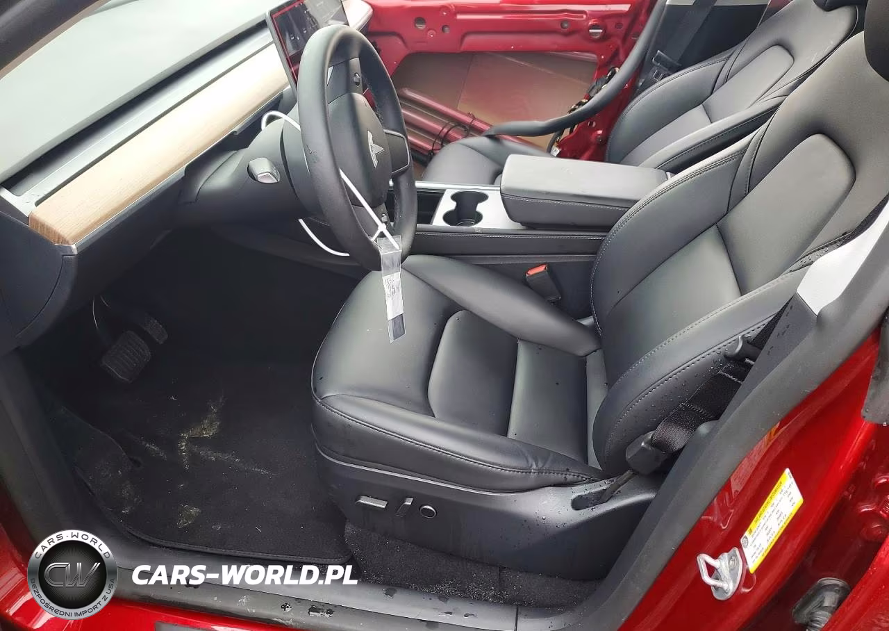 2024 Tesla Model Y VIN:7SAYGDEE2RF083569 - 7