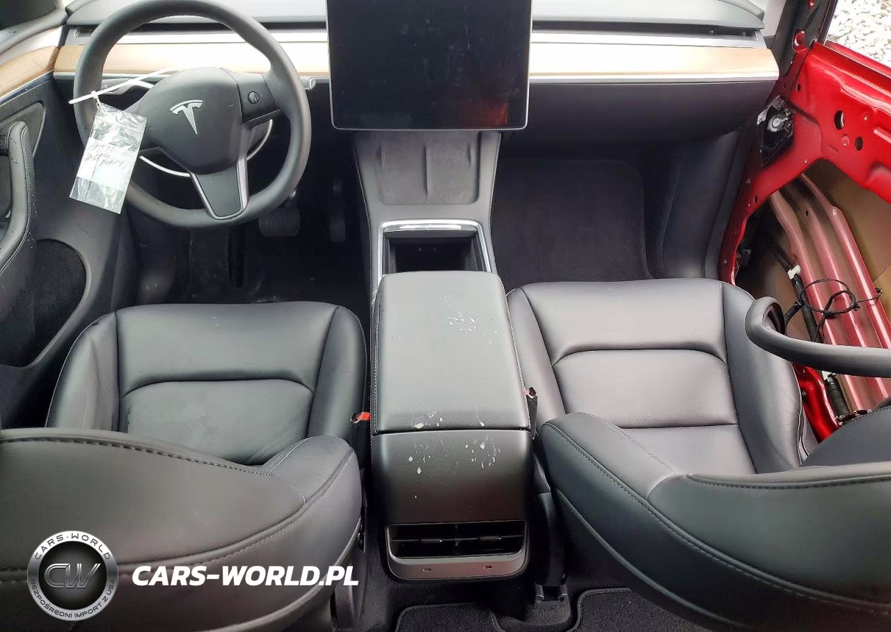2024 Tesla Model Y VIN:7SAYGDEE2RF083569 - 8