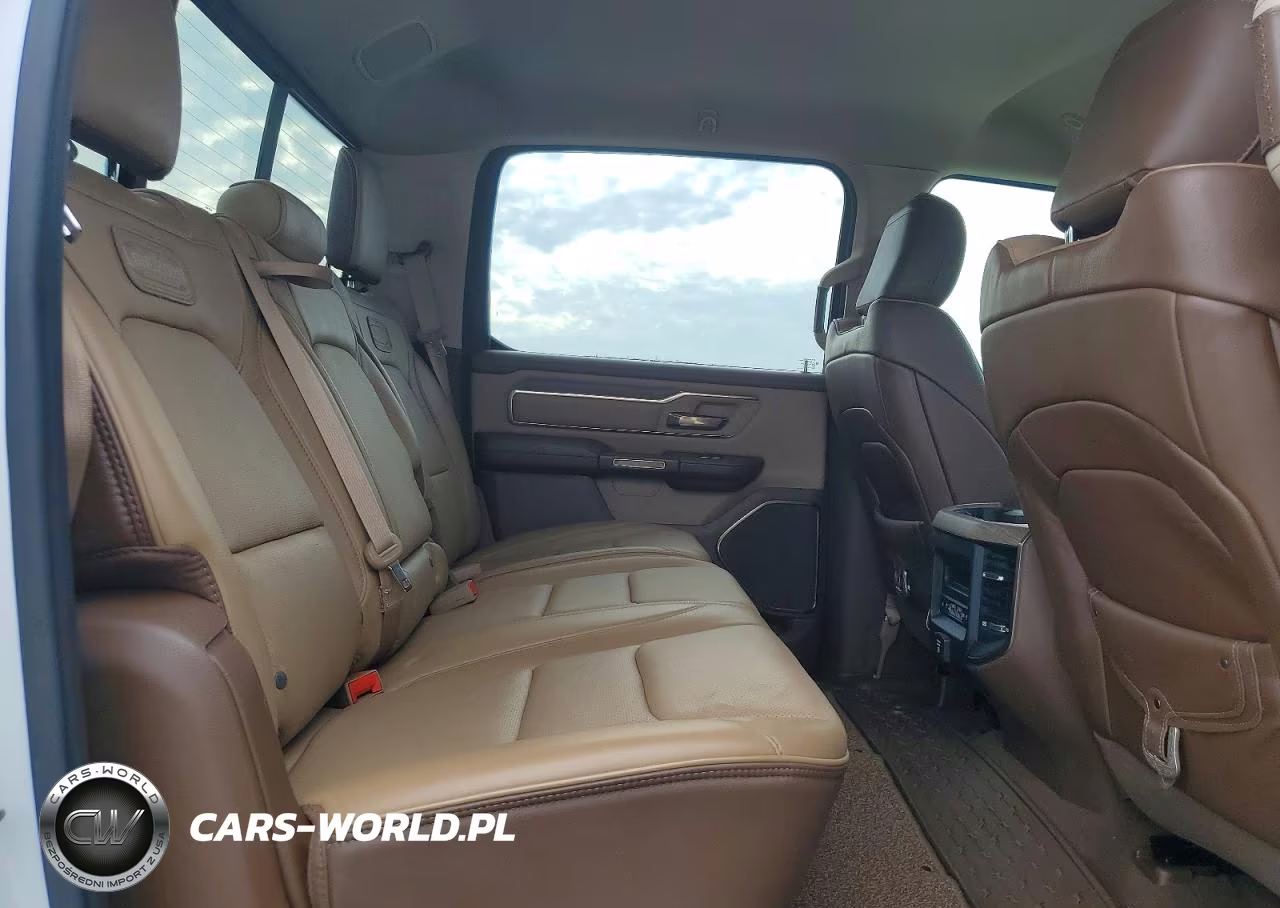 2019 Ram 1500 Longhorn VIN:1C6SRFKT1KN634469 - 10