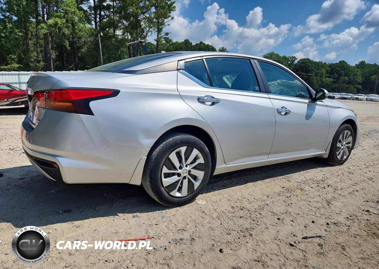 2019 Nissan Altima S VIN:1N4BL4BW2KC259072 - 3