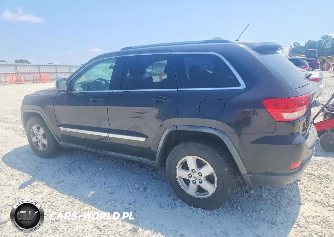 2011 Jeep Grand Cherokee Laredo VIN:1J4RS4GGXBC533898 - 2