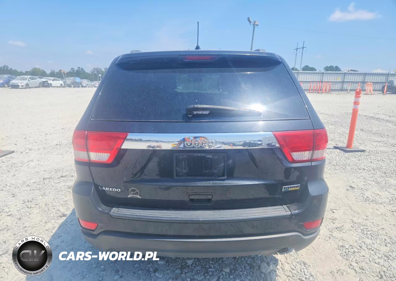 2011 Jeep Grand Cherokee Laredo VIN:1J4RS4GGXBC533898 - 6