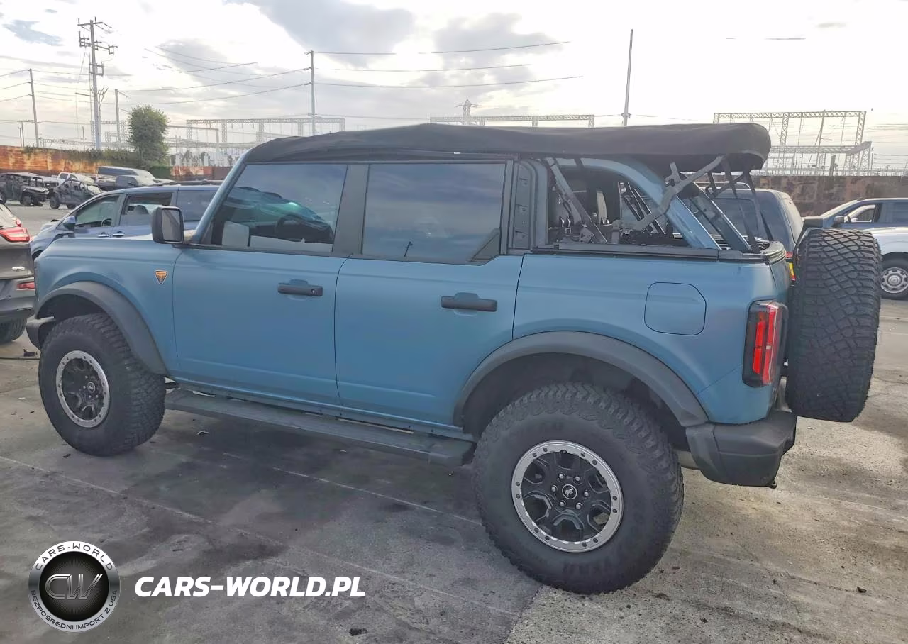 2022 Ford Bronco Base VIN:1FMEE5DH3NLA84840 - 2
