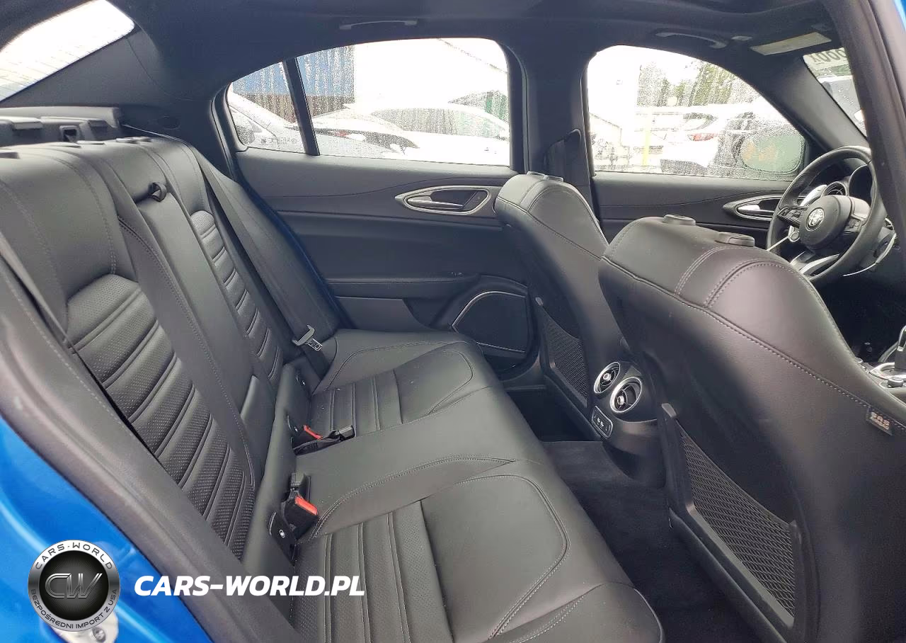 2022 Alfa Romeo Giulia Super VIN:ZARFANBNXN7665554 - 10