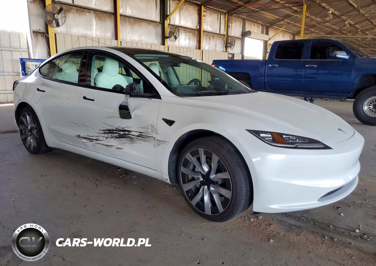 2024 Tesla Model 3 VIN:5YJ3E1EA6RF872042 - 4