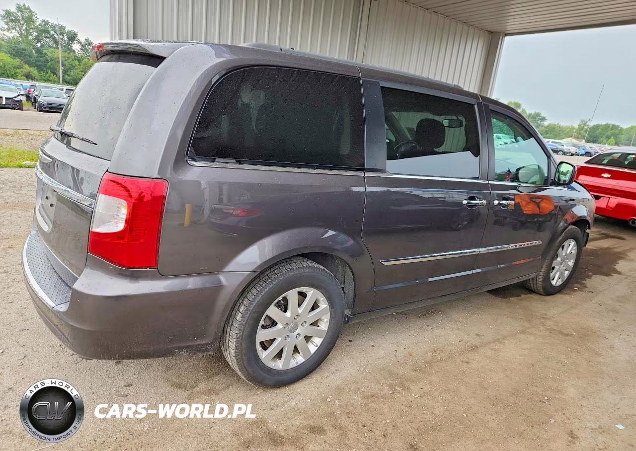 2015 Chrysler Town & Country Touring VIN:2C4RC1BG6FR662856 - 3