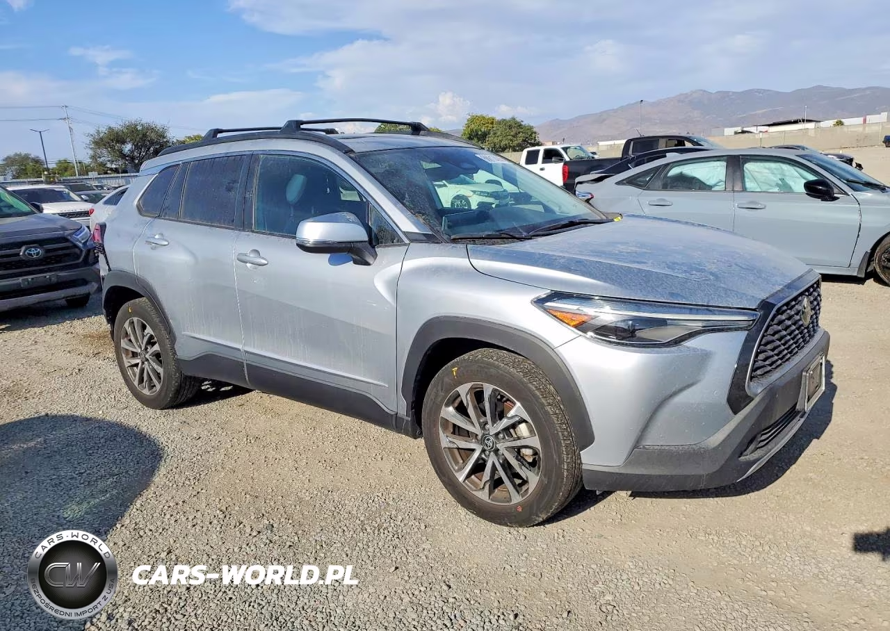 2024 Toyota Corolla Cross Xle VIN:7MUDAAAG1RV083678 - 4