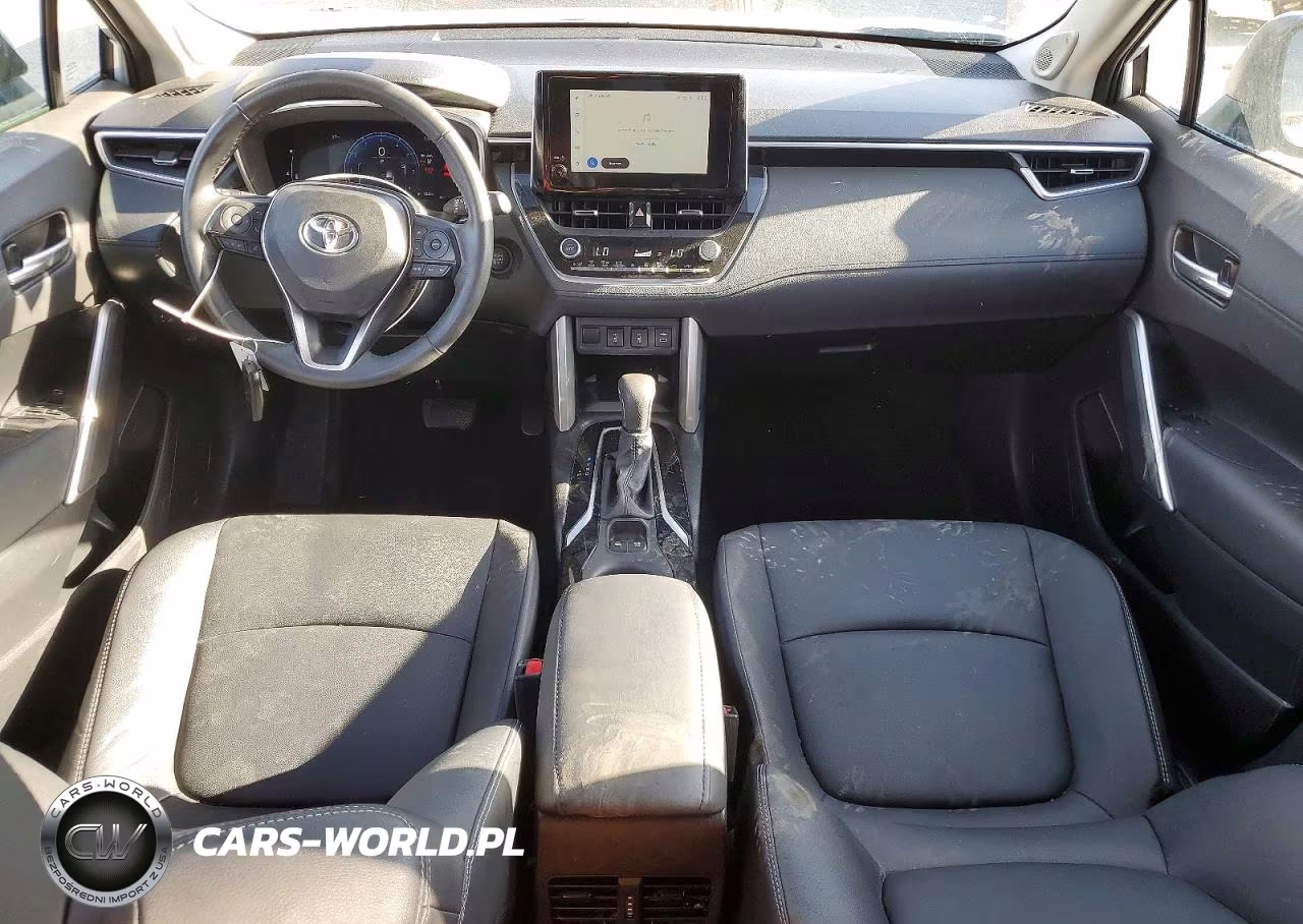 2024 Toyota Corolla Cross Xle VIN:7MUDAAAG1RV083678 - 8