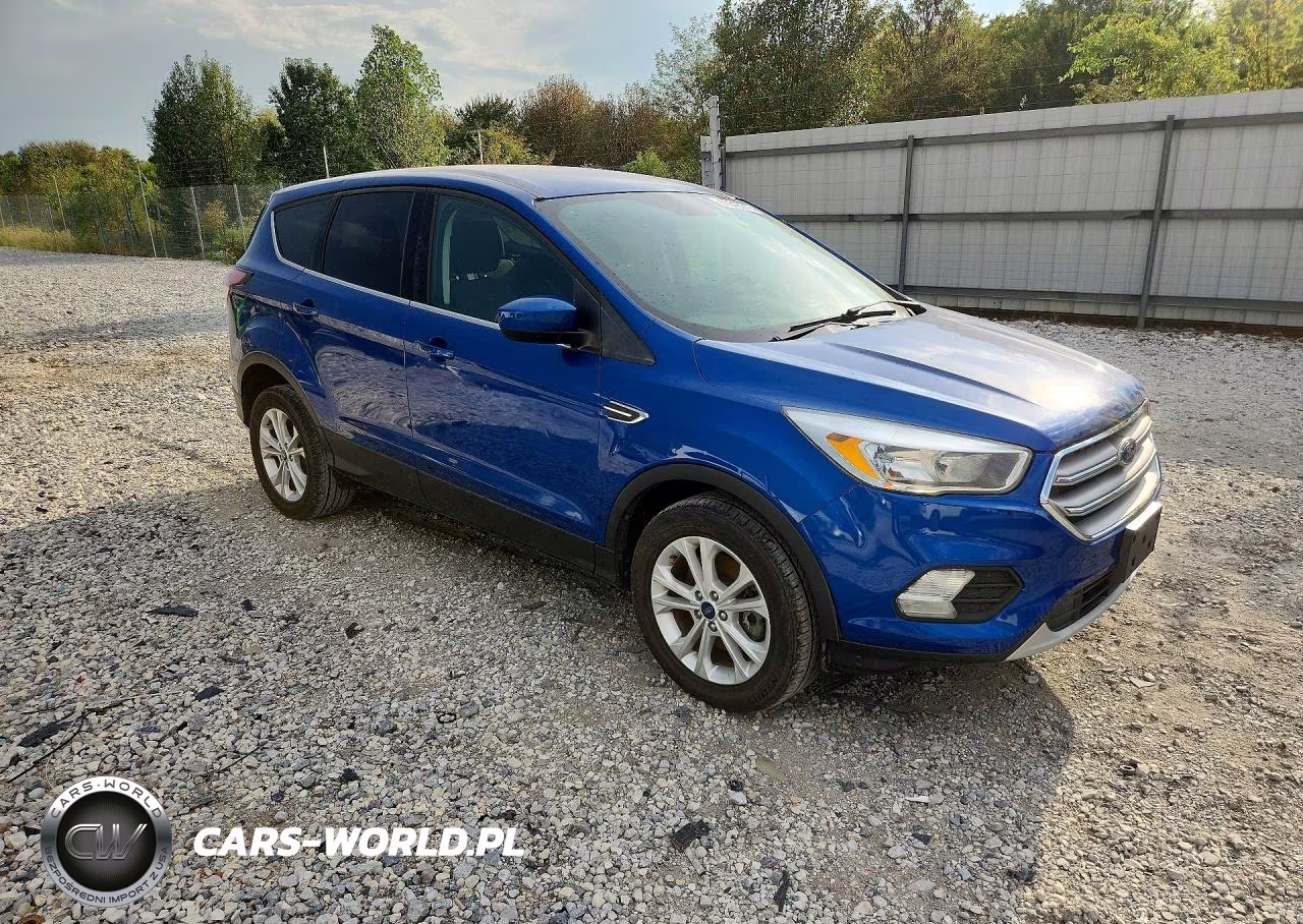 2017 Ford Escape Se VIN:1FMCU9GD6HUF02994 - 4