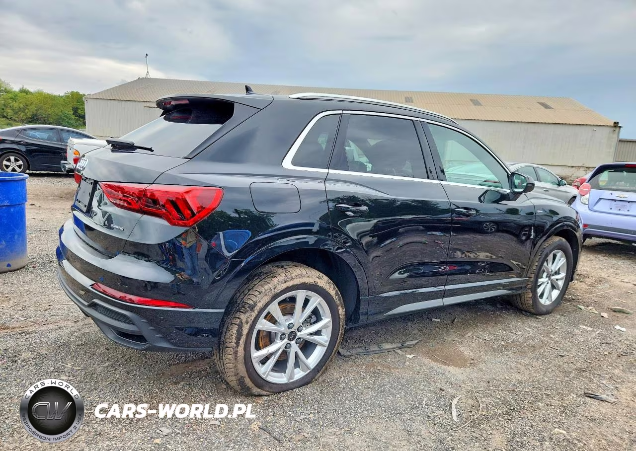 2025 Audi Q3 Premium S Line 45 VIN:WA1DECF39S1029672 - 3