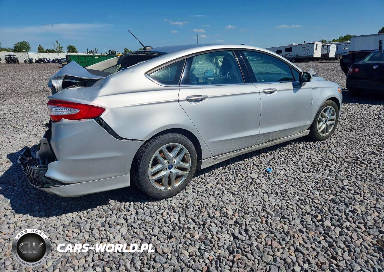 2014 Ford Fusion Se VIN:3FA6P0H77ER364811 - 3