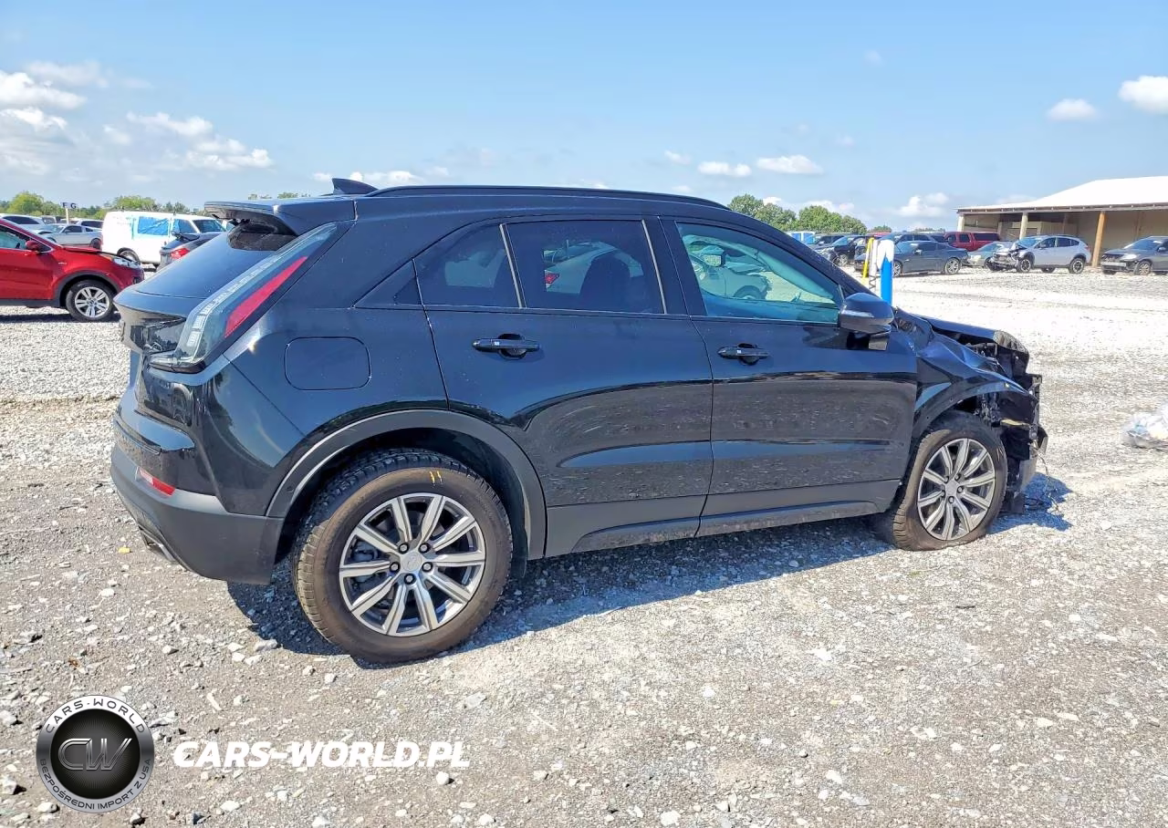 2023 Cadillac Xt4 Sport VIN:1GYFZFR40PF174385 - 3