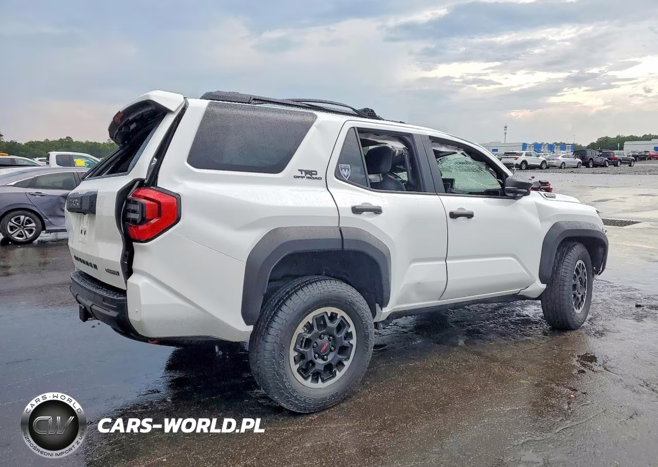 2025 Toyota 4Runner Trd Off-Road Premium Hv VIN:JTEVB5BR5S5009318 - 3