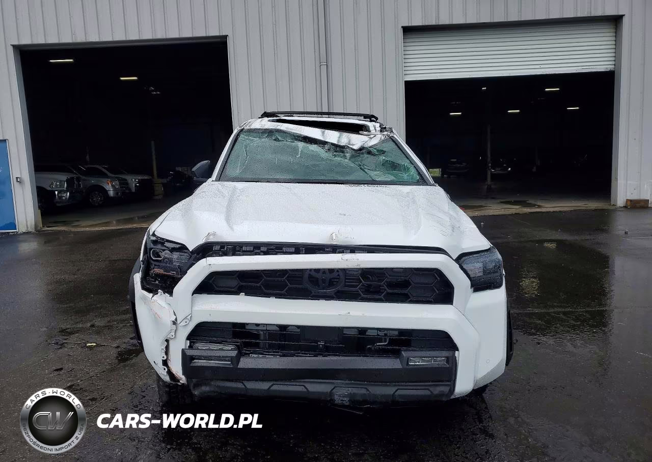 2025 Toyota 4Runner Trd Off-Road Premium Hv VIN:JTEVB5BR5S5009318 - 5
