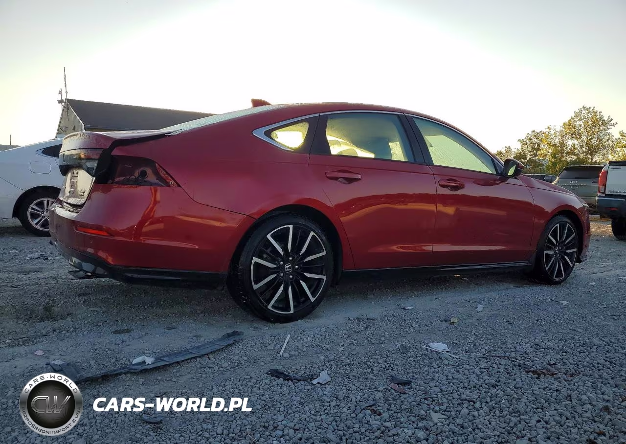 2024 Honda Accord Touring Hybrid VIN:1HGCY2F85RA023779 - 3